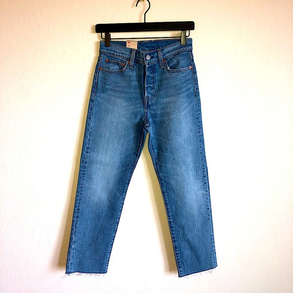 Levi’s Wedgie Fit Straight Leg Jeans Raw Hem 26 - Picture 4 of 11